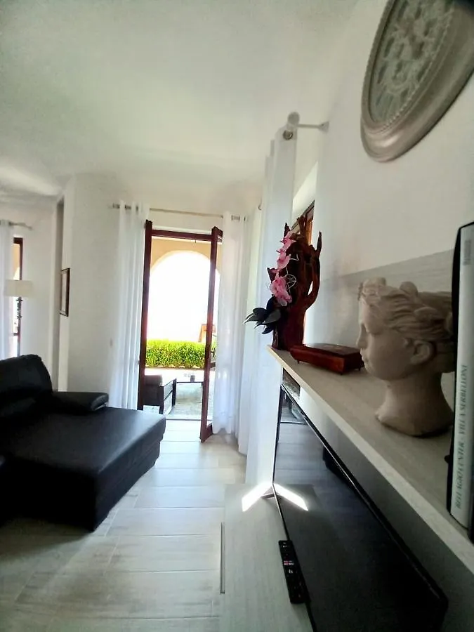 Апартаменты Le Grigne Guesthouse - The Garden Oliveto Lario